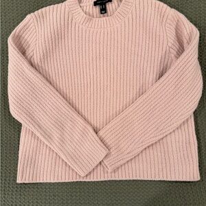 Super Soft Pink Ribbed Cropped Sweater – Size 10